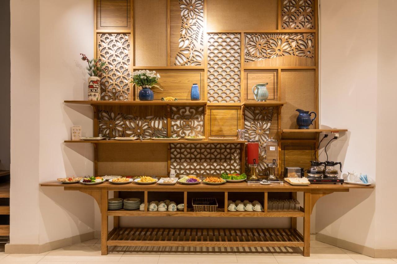 Daisy Boutique Hotel Da Nang Bagian luar foto