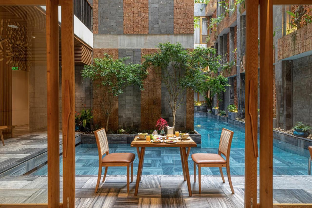 Daisy Boutique Hotel Da Nang Bagian luar foto